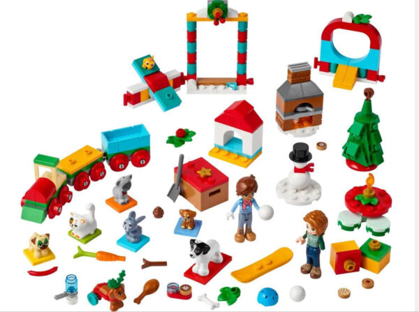 Lego Friends Advent Calendar 2023  41758 - Image 3