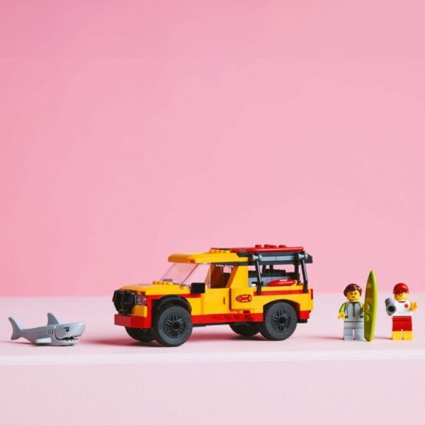 LEGO® Lifeguard Beach Rescue Truck 60453 - Image 4